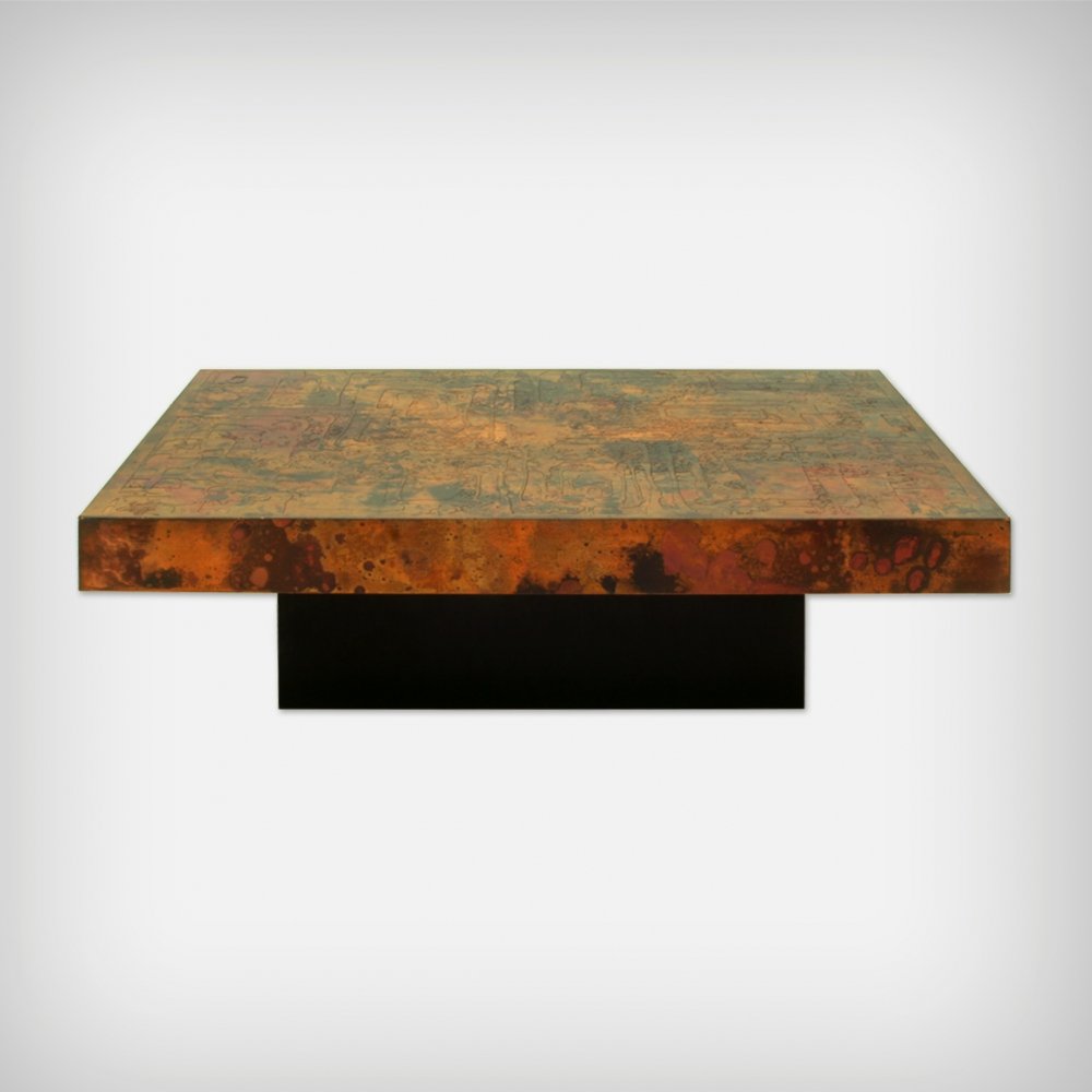 میز منحصر بفرد مسی و پایه چوبی