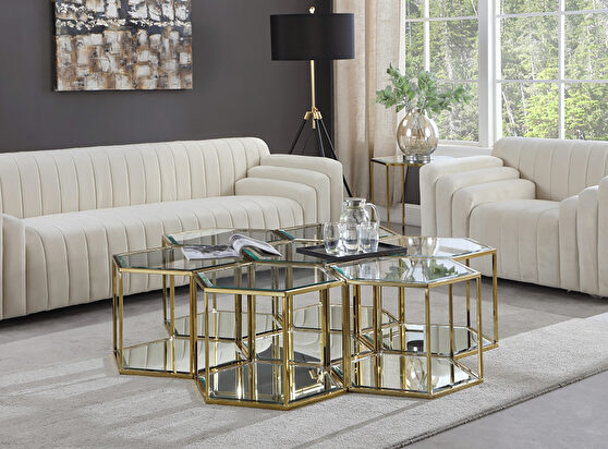 میز جلو مبلی پایه طلایی شش ضلعی و رویه آیینه